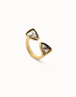 Anillo bañado en 18k con dos cristales multicolor triangular