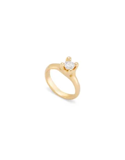 Anillo bañado en oro con circonita blanca para mujer