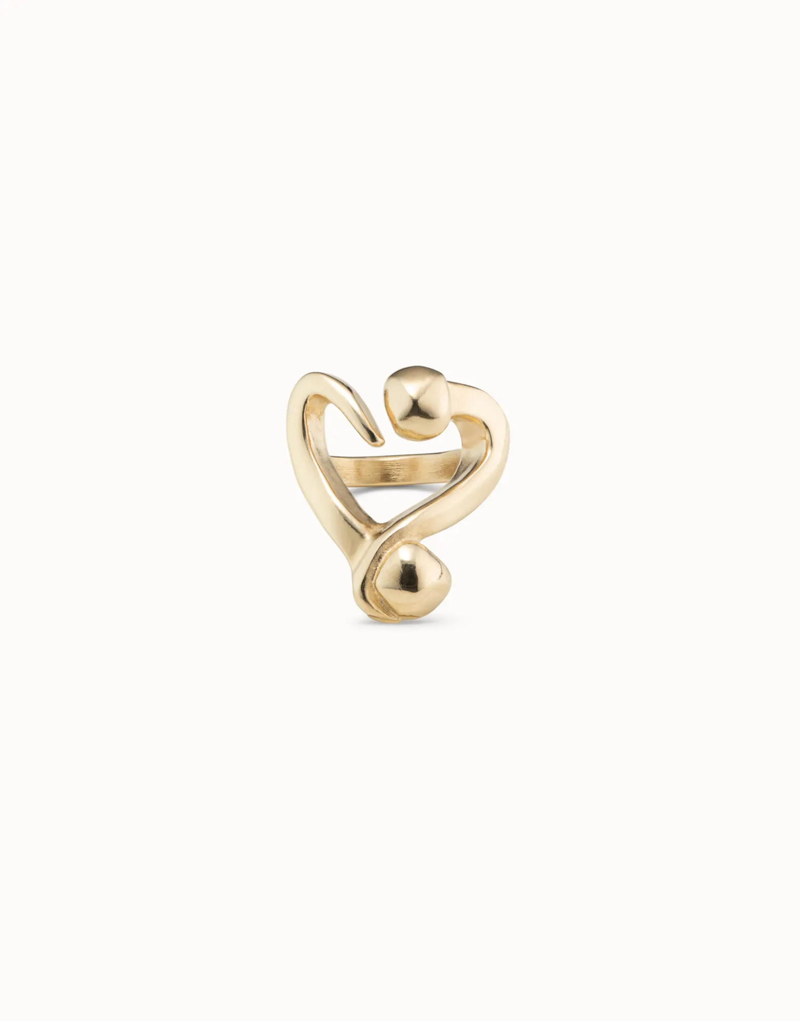 Anillo bañado en oro de 18k abierto diseño corazón clavado