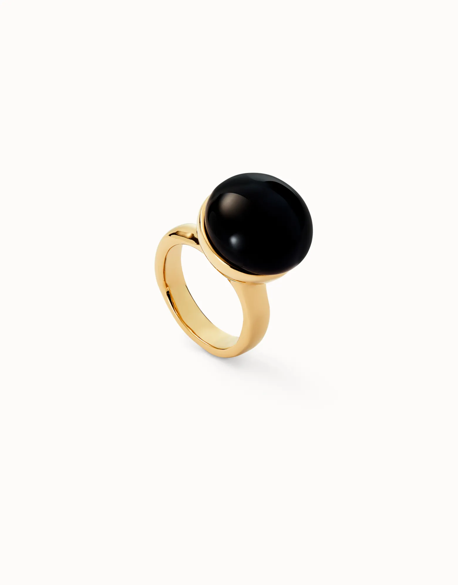 Anillo bañado en oro 18k con cristal de murano