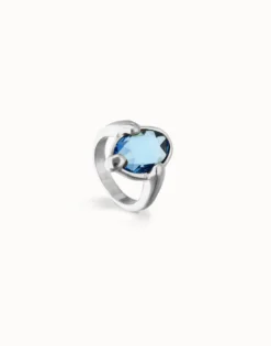 Anillo bañado en plata con cristal facetado ovalado azul