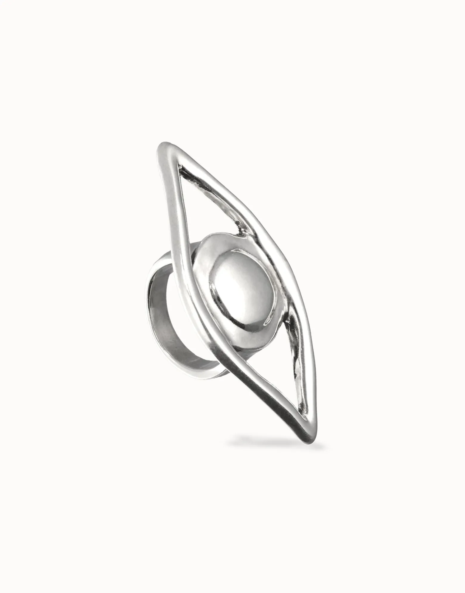 Anillo bañado en plata de ley con forma de ojo grande