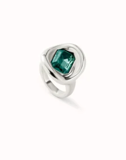 Anillo bañado en plata de ley con cristal verde