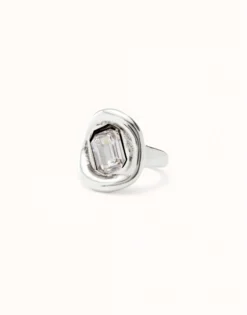 Anillo bañado en plata de ley con cristal blanco