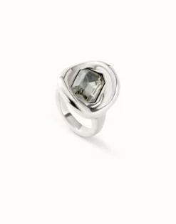 Anillo bañado en plata de ley con cristal gris