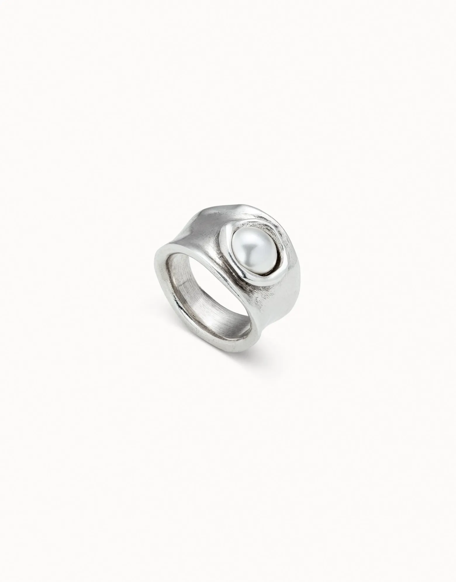 Anillo con cristal bañado en plata de ley