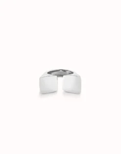 Anillo geométrico bañado en plata de ley con forma cuadrada grande