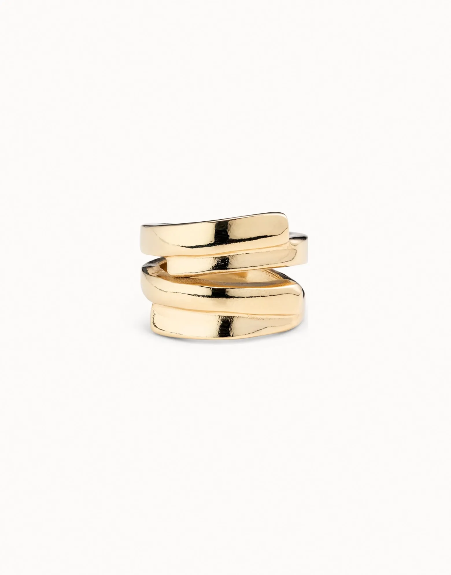 Anillo irregular bañado en oro de 18k