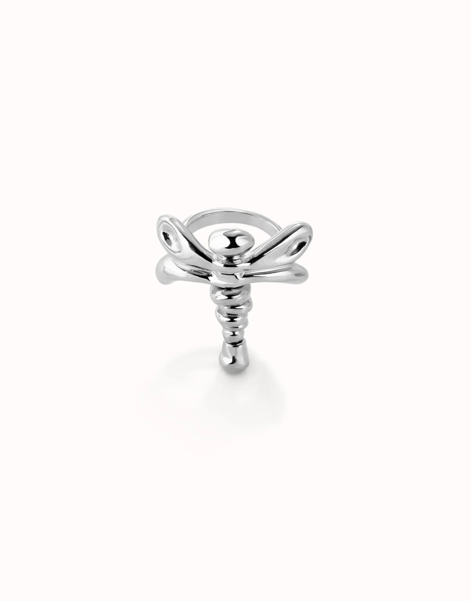 Anillo libélula bañado en plata de ley