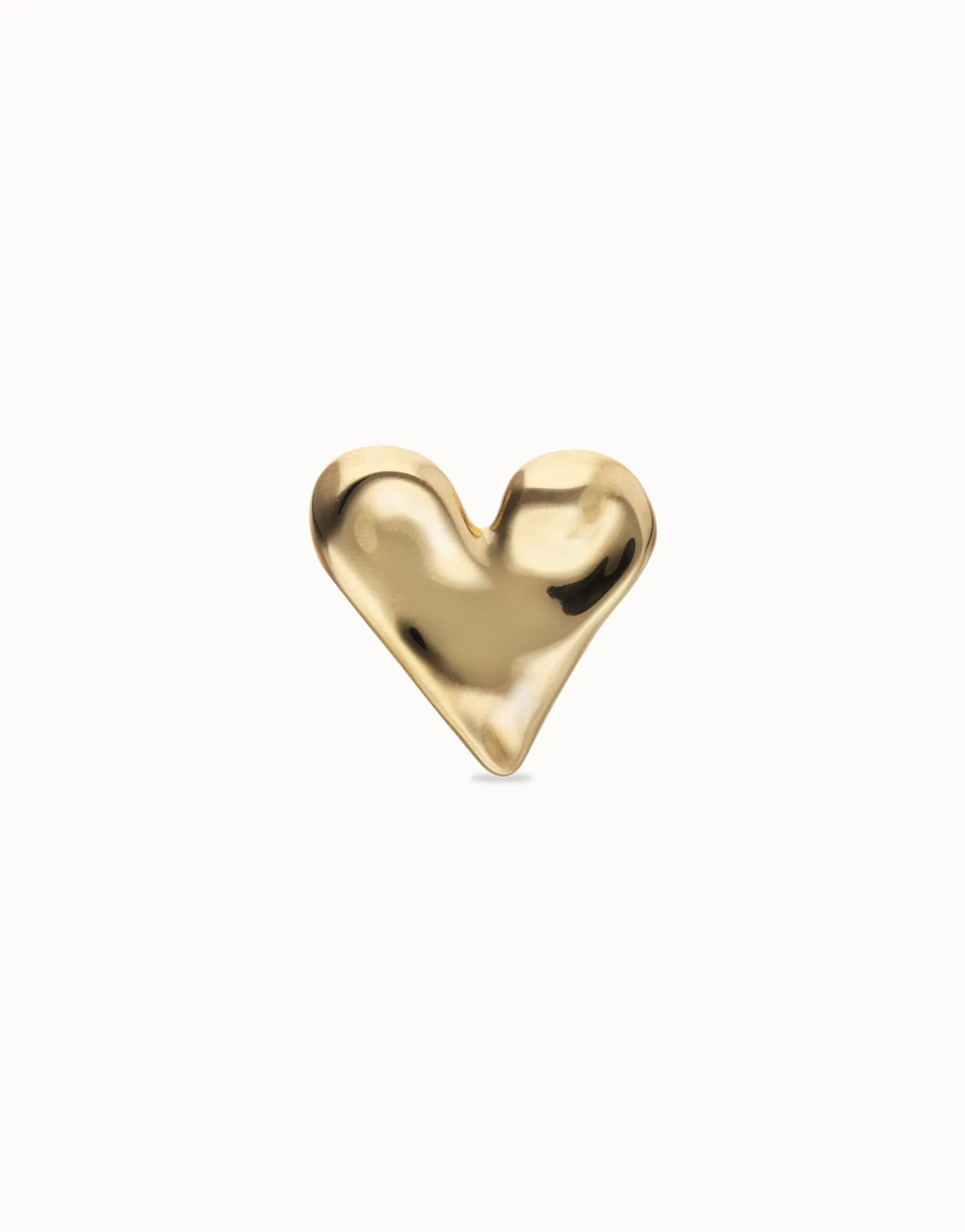 Anillo maxi bañado en oro 18k con forma de corazón