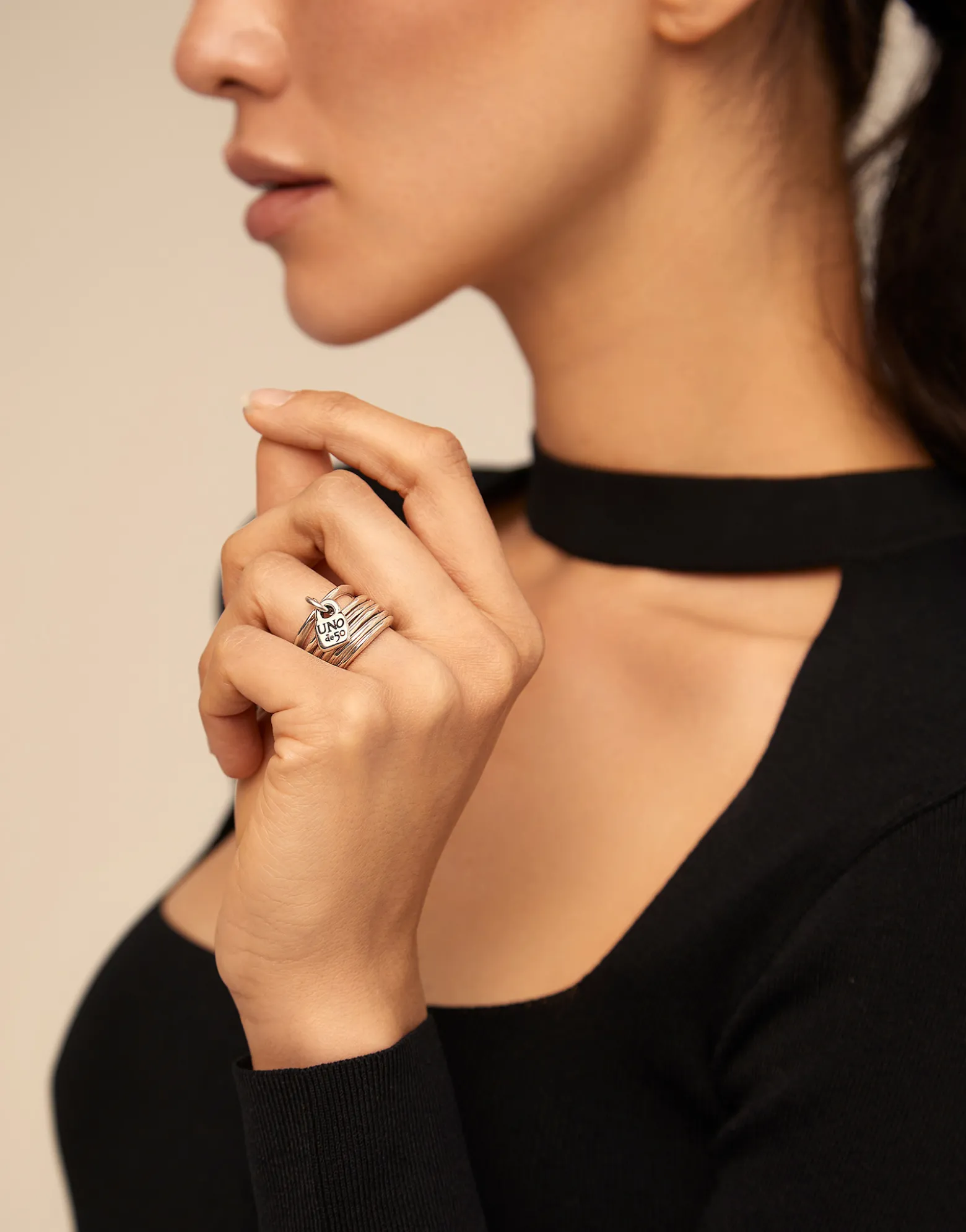 Anillo múltiple bañado en plata de ley