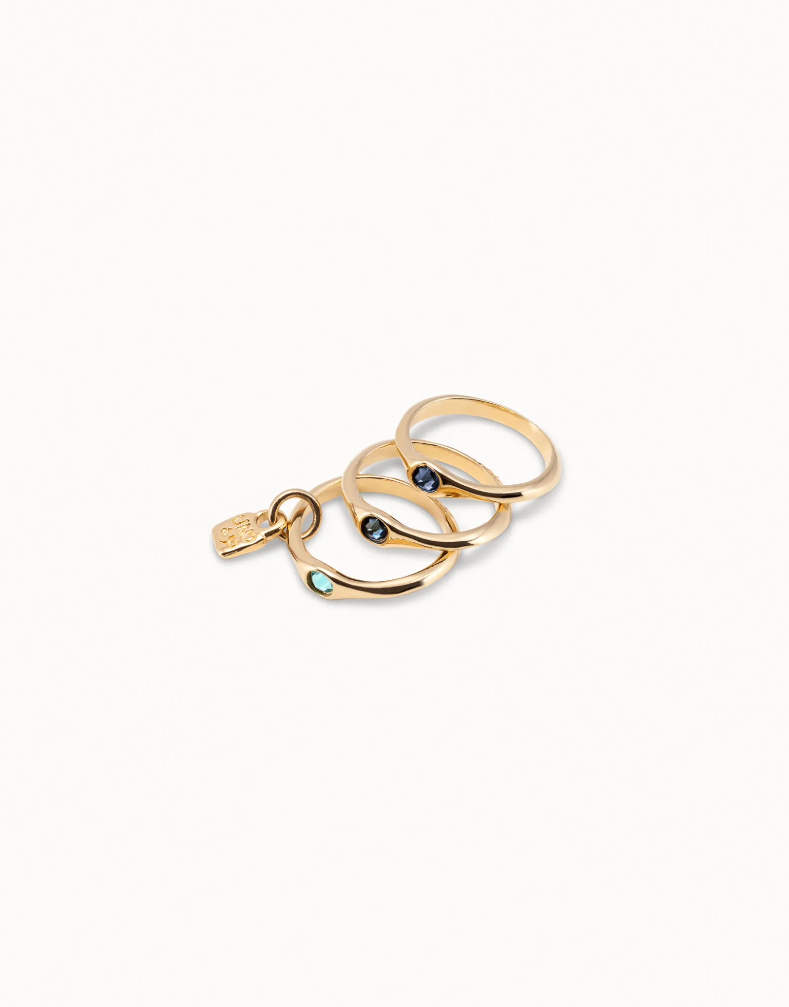 Anillo triple bañado en oro de 18k con cristales azules