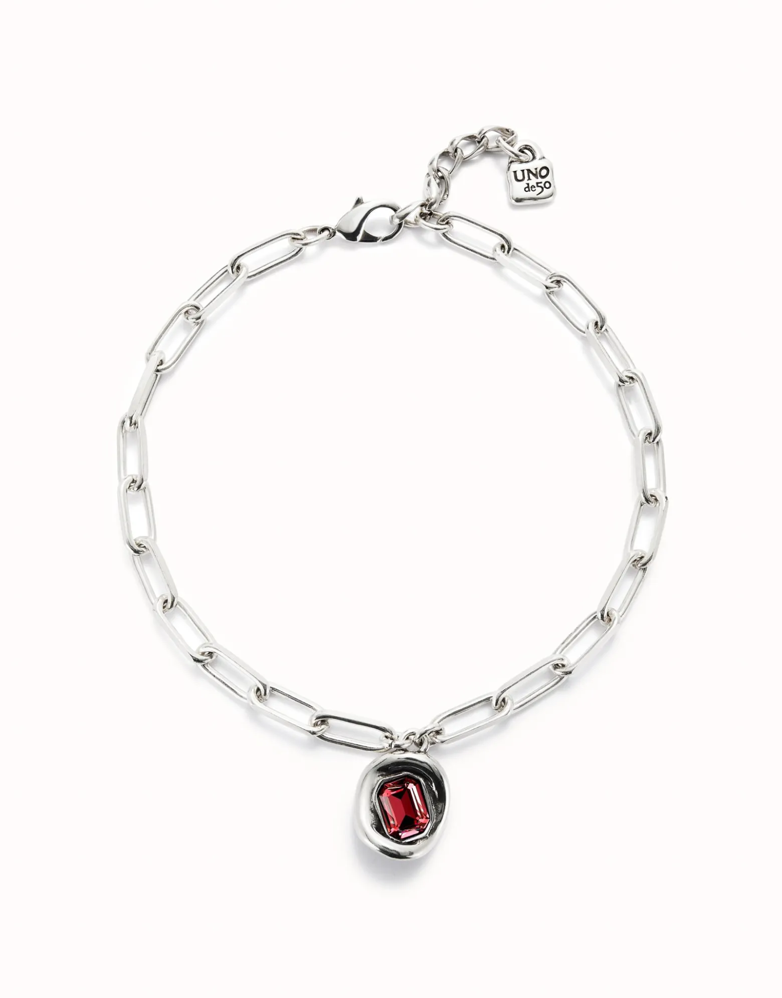 Cadena bañada en plata de ley con eslabones y cristal rojo