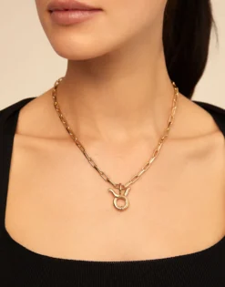 Cadena corta bañado en oro de 18k