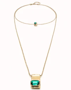 Cadena doble bañada en oro 18k con cristales verdes