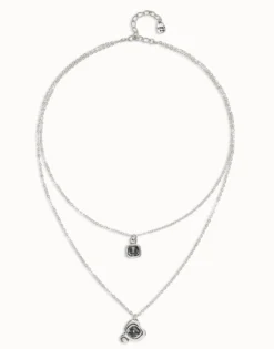 Colgante bañado en plata de ley con doble cadena y corazones con cristal negro