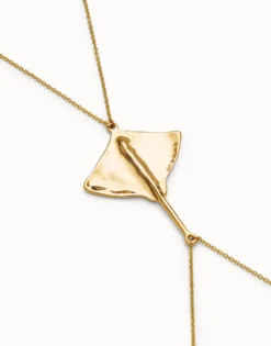Colgante de cadena para cuerpo bañado en oro de 18k con mantarraya