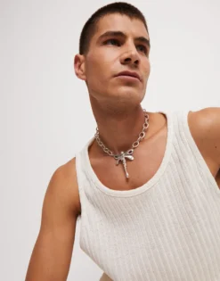 Collar cadena bañada plata de ley con libélula central