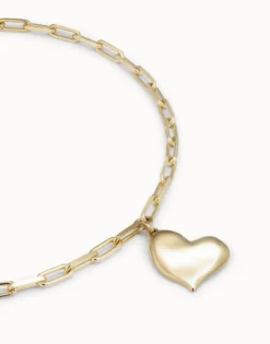 Collar corto bañado en oro de 18k, cadena de eslabones medianos y corazón mediano