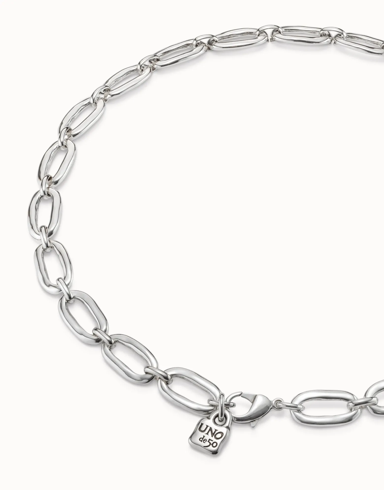 Collar de eslabones bañado en plata de ley
