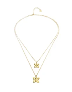 Collar doble con mariposas bañado en oro 18k