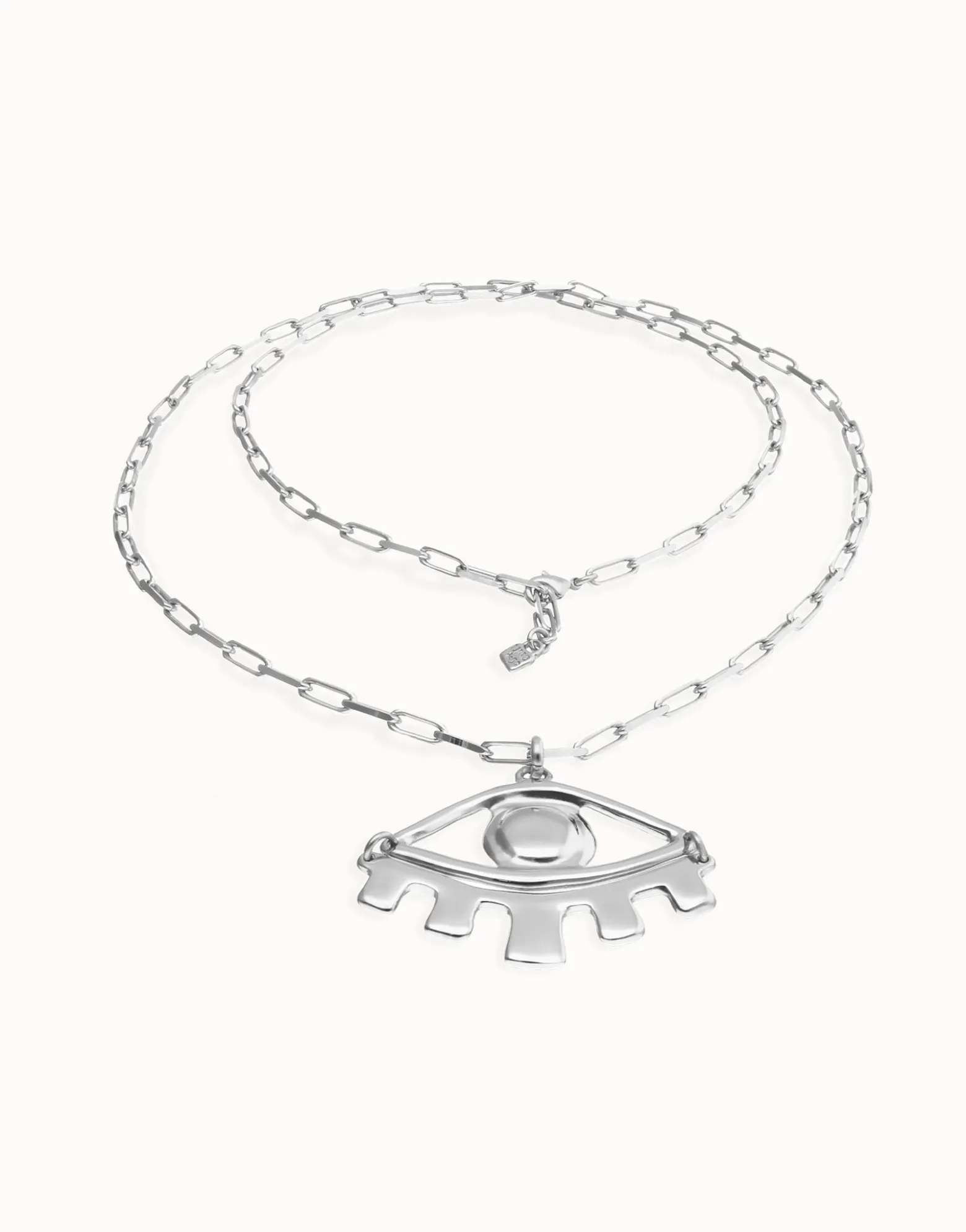 Collar largo bañado en plata de ley con ojo grande