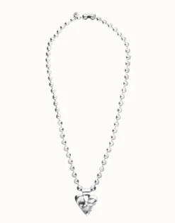 Collar largo con bolas bañado en plata y detalle de corazón