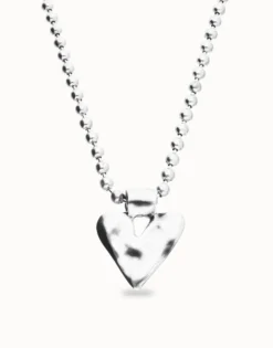 Collar largo con bolas bañado en plata y detalle de corazón