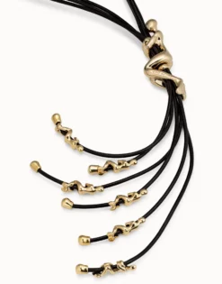 Collar largo de cordones de cuero bañado en oro de 18k