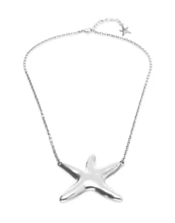 Collar medio bañado en plata con estrella de mar