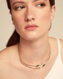 Collar rígido bañado en oro18K con cristales
