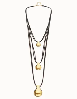 Collar triple de cuero con tres esferas bañadas en oro 18k