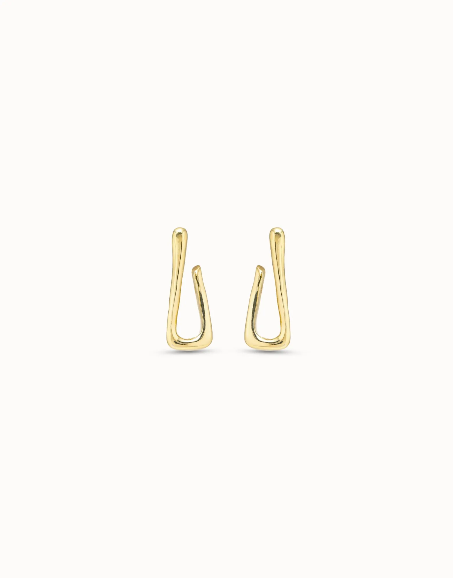Pendientes bañados en oro de 18k con forma de eslabón