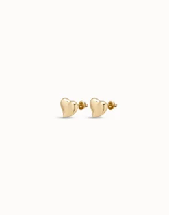 Pendientes bañados en oro de 18k con forma de corazón mediano