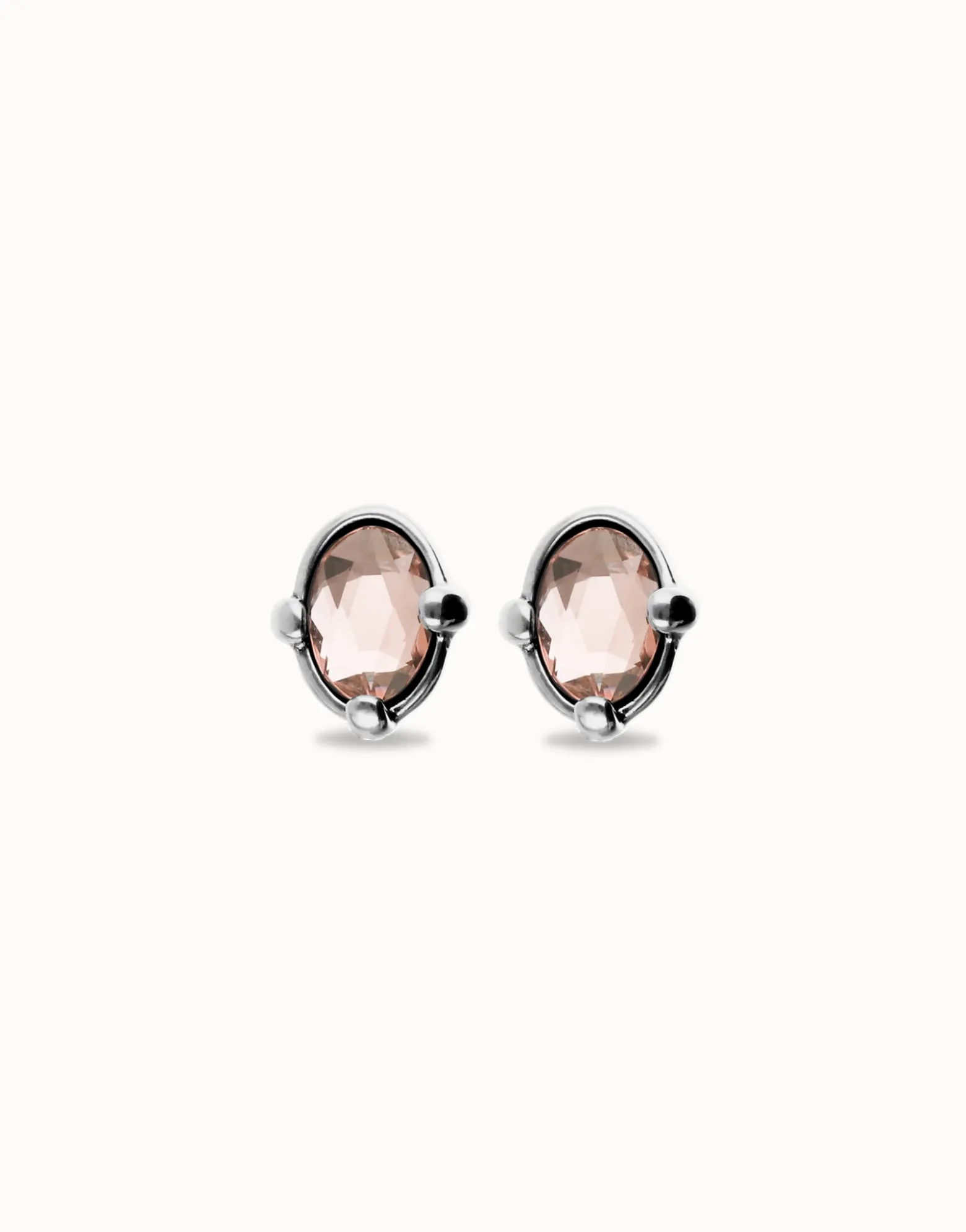 Pendientes bañados en plata con cristal facetado ovalado rosa