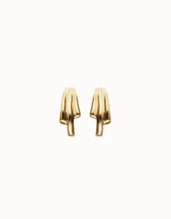 Pendientes con formas orgánicas alargadas bañados en oro 18k