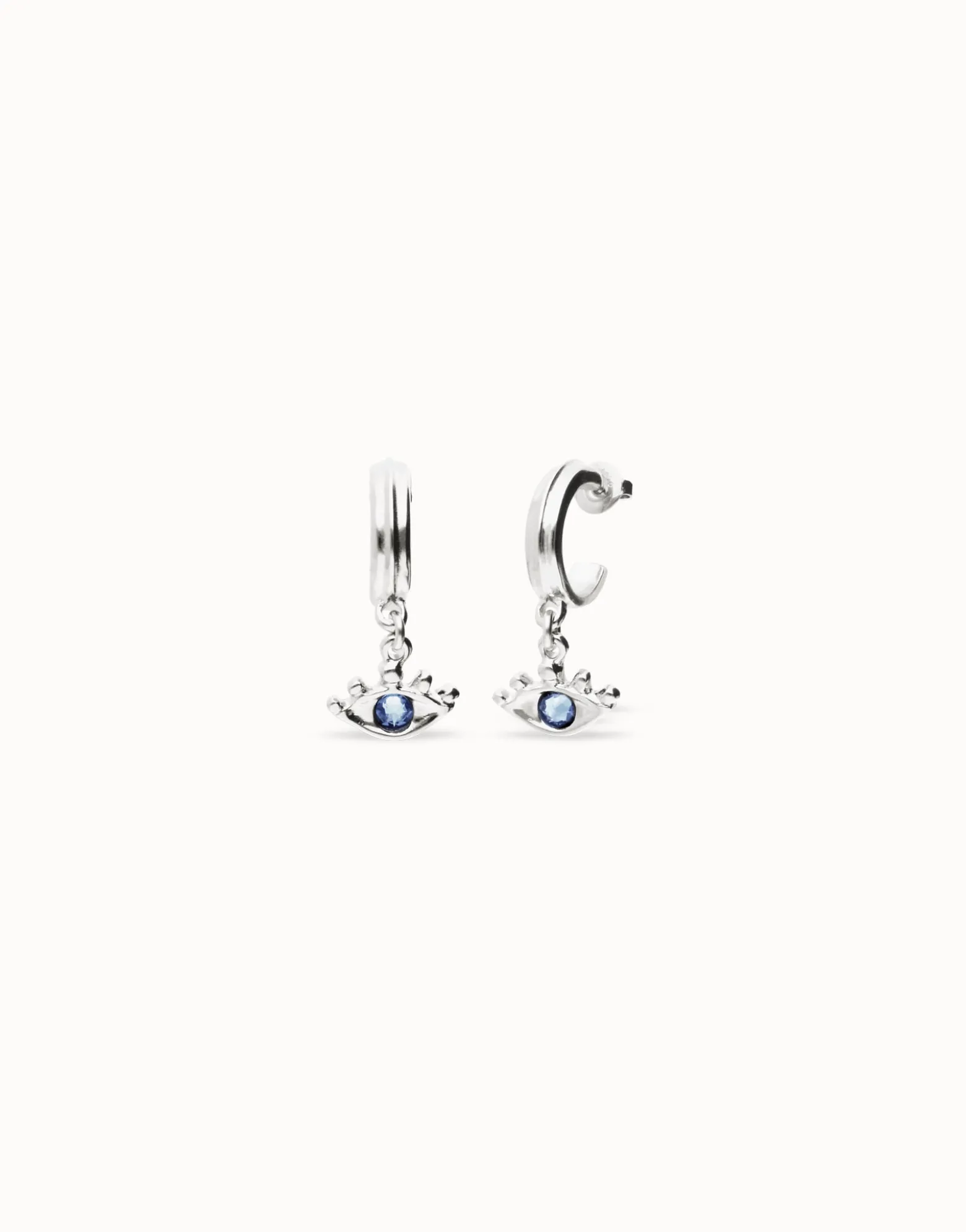 Pendientes de aro bañados en plata de ley con forma ojo y cristal facetado azul