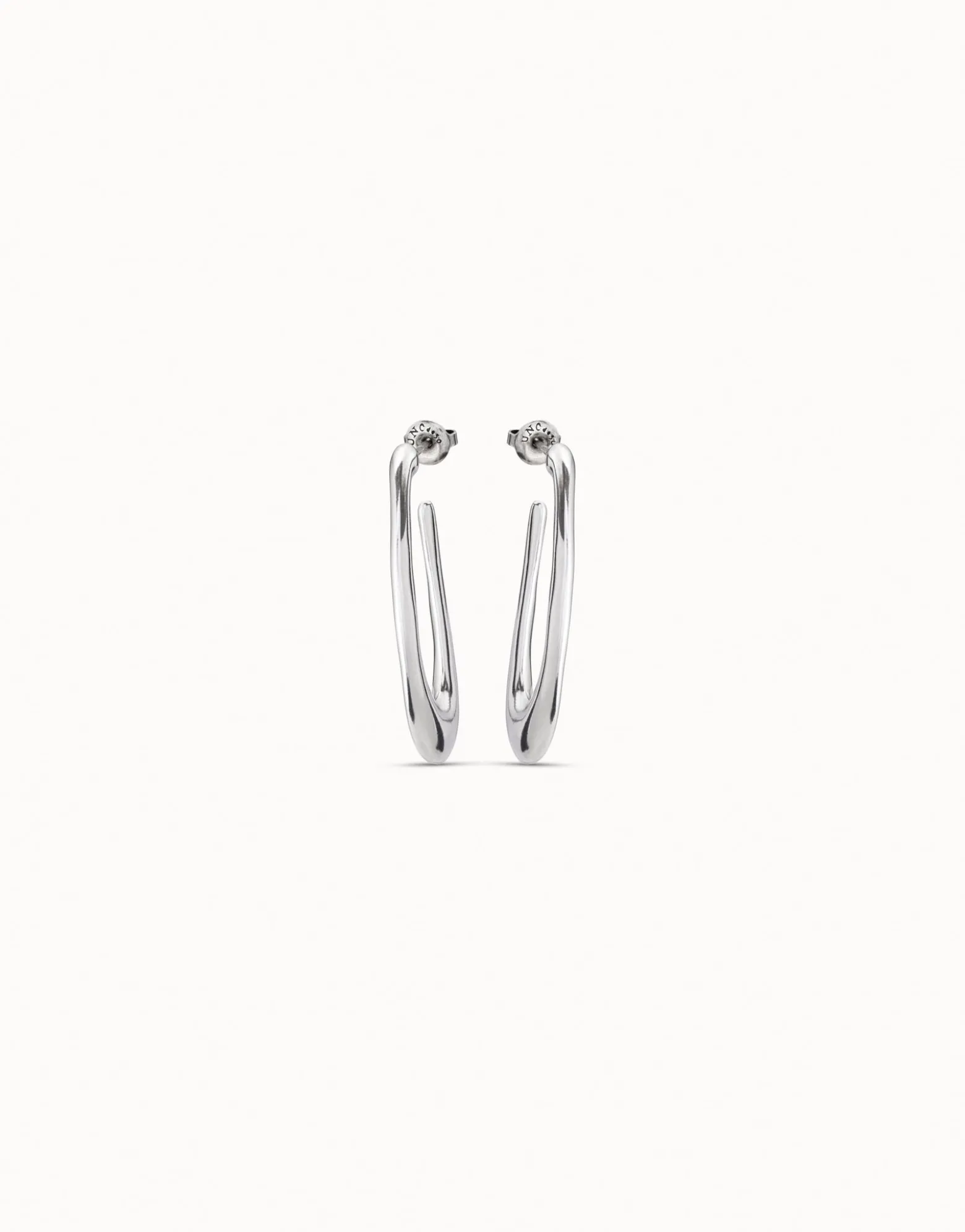 Pendientes de aro oval bañados en plata de ley