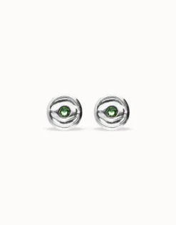 Pendientes de botón bañados en plata con cristal facetado verde