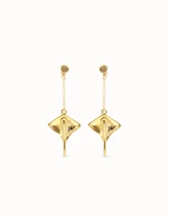 Pendientes largos bañados en oro de 18k con mantarraya