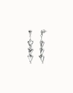 Pendientes largos con corazones encadenados bañados en plata de ley