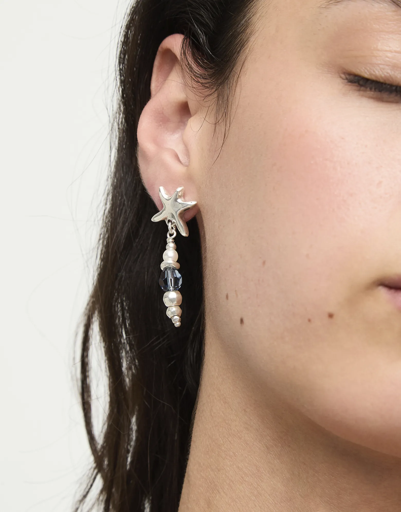 Pendientes largos con cristales y estrella de mar