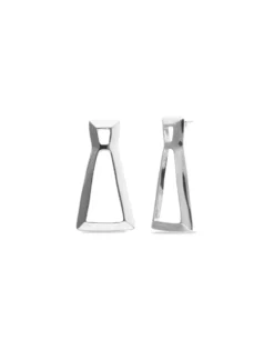 Pendientes triangulares bañados en plata de ley