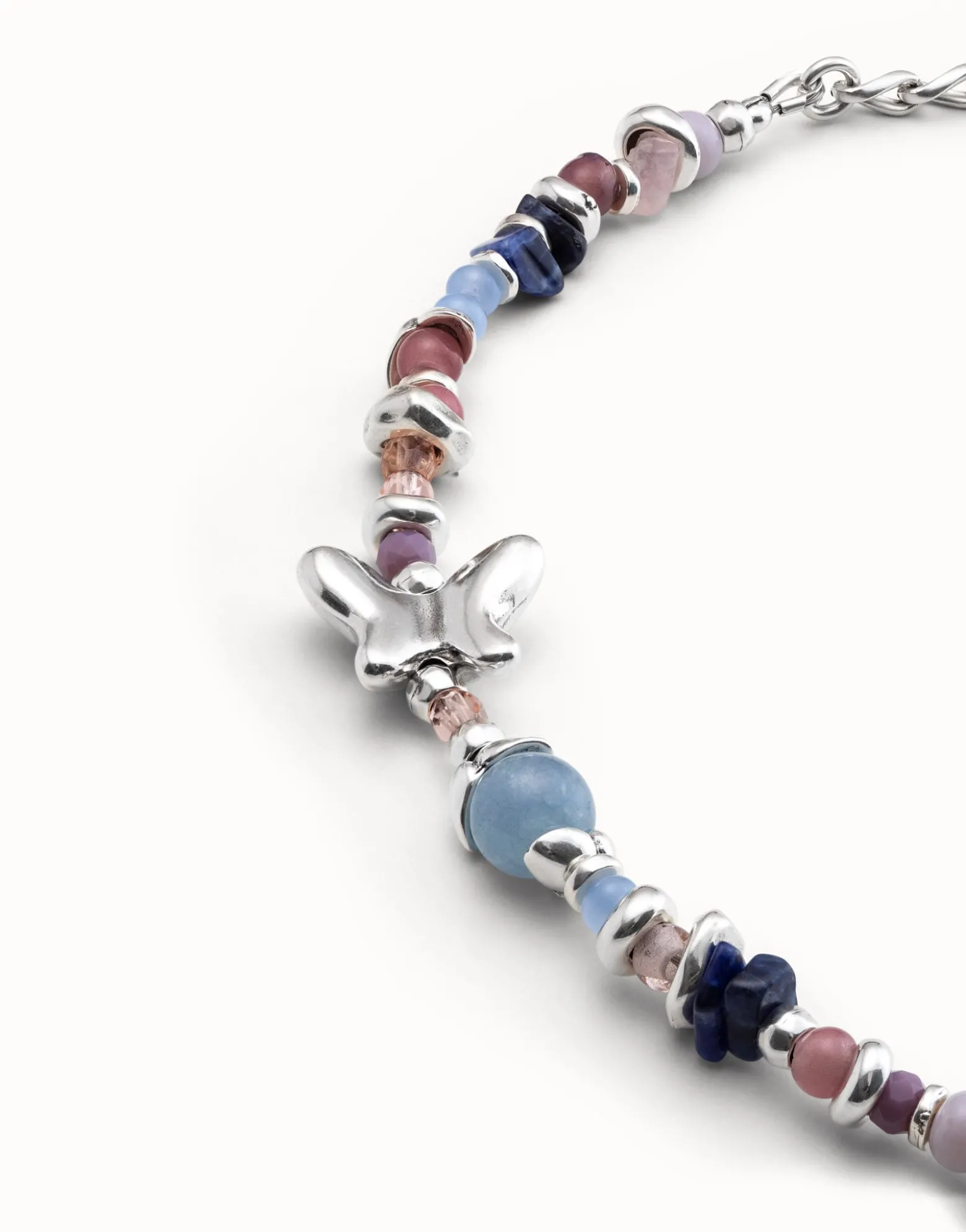 Pulsera bañada en plata de ley con cristales artesales multicolor