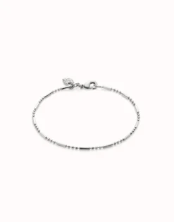 Pulsera con bolas y piezas alargadas bañada en plata de ley