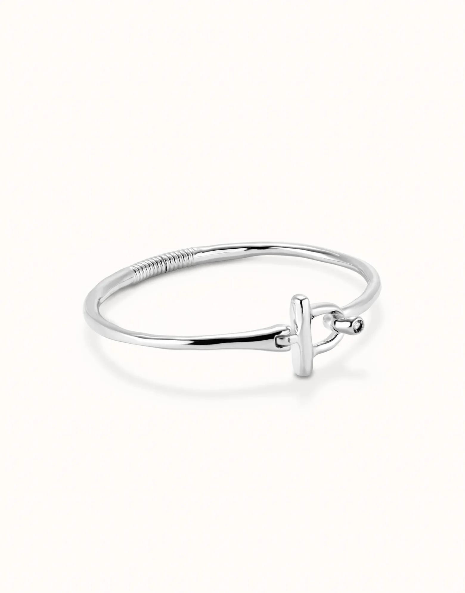 Pulsera con cierre frontal bañada en plata de ley con topacio blanco