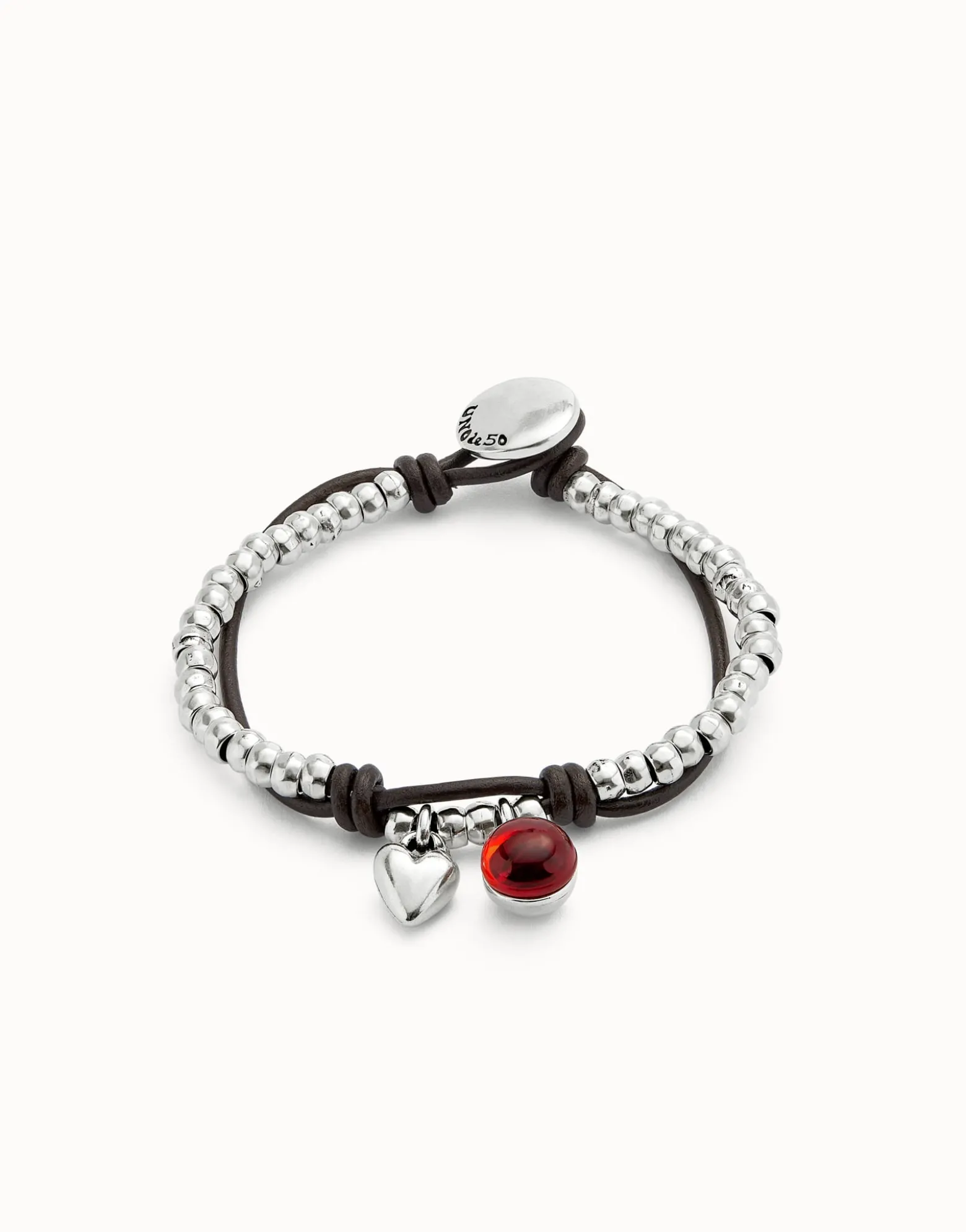 Pulsera de bolas bañadas en plata de ley con cuero y cristal rojo
