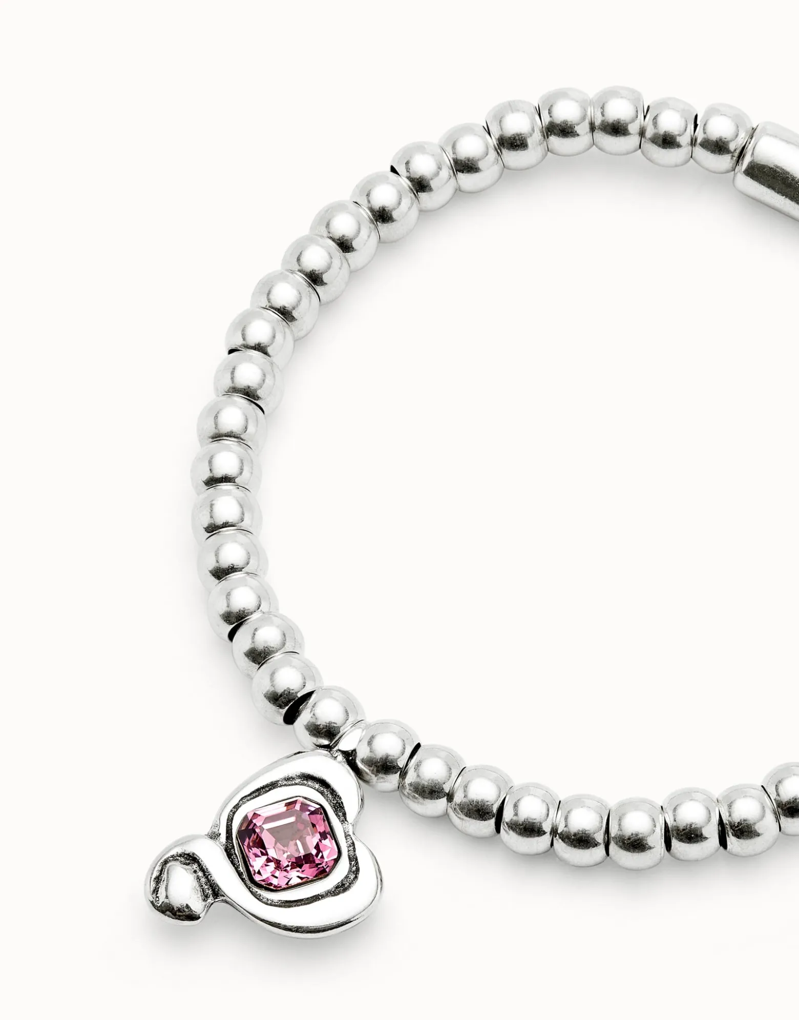 Pulsera de bolas bañadas en plata de ley con cristal rosa