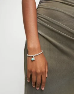 Pulsera de bolas bañadas en plata de ley con cristal de murano y mano de fátima