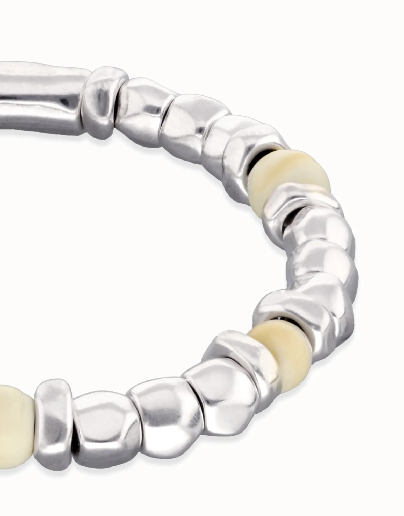 Pulsera de bolas con cuentas en plata y color marfil